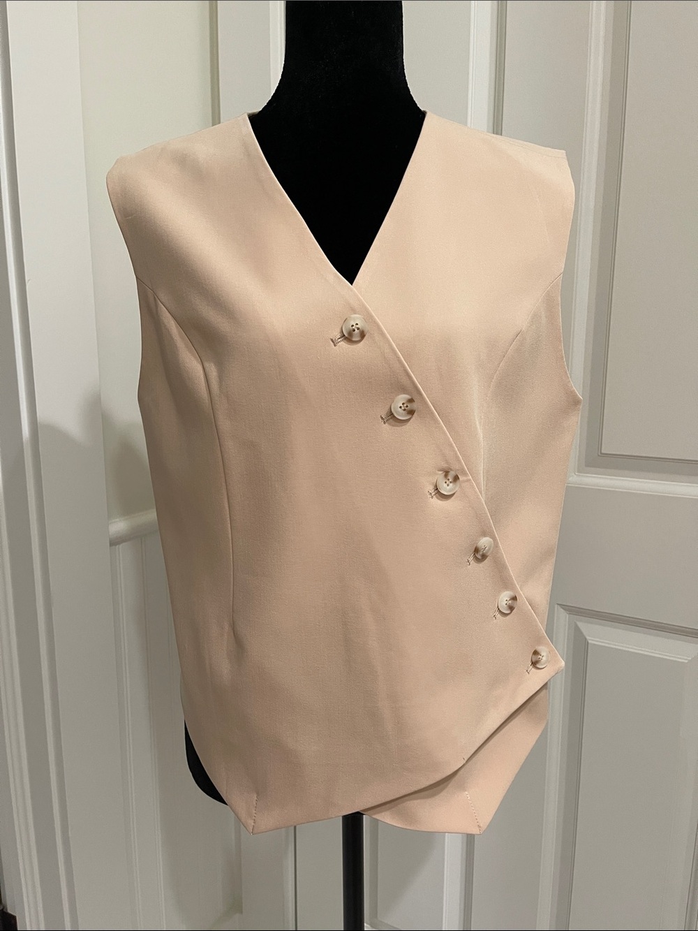 Vest Asymmetric Button-Front Size M 
New Never Been Worn